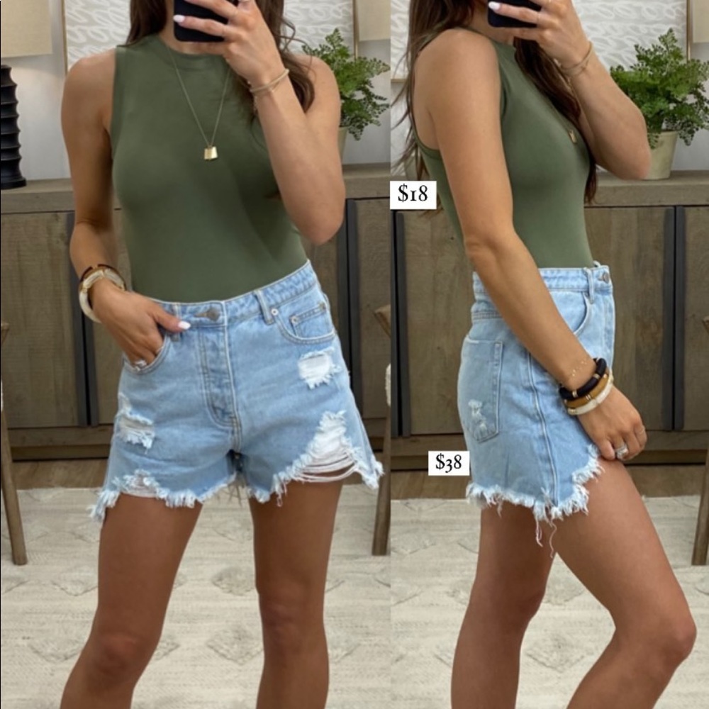 NWT - Light Wash High Rise Denim Shorts - Great Gift!